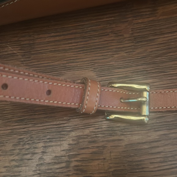 Dooney & Bourke Vintage All Weather Leather Hunter Green and British Tan Bag - Picture 6 of 16